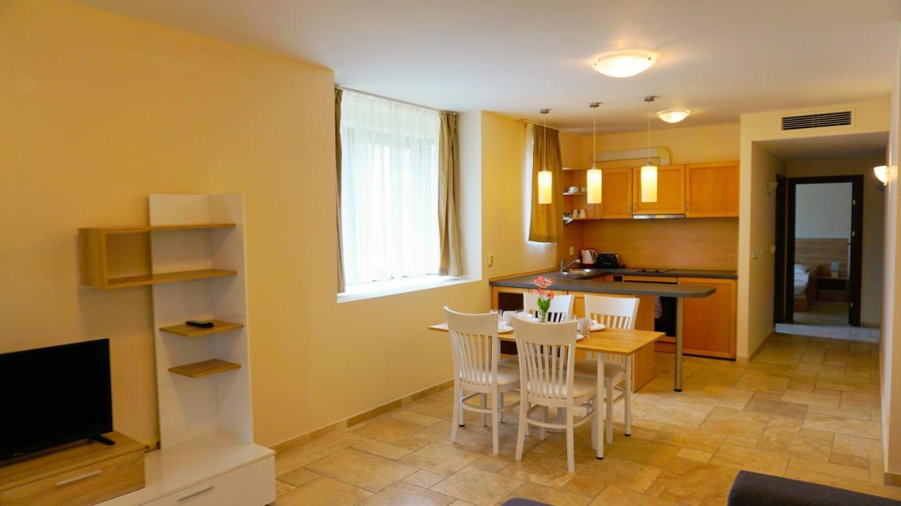 Hc Apartments Kaliakria Topola Dış mekan fotoğraf