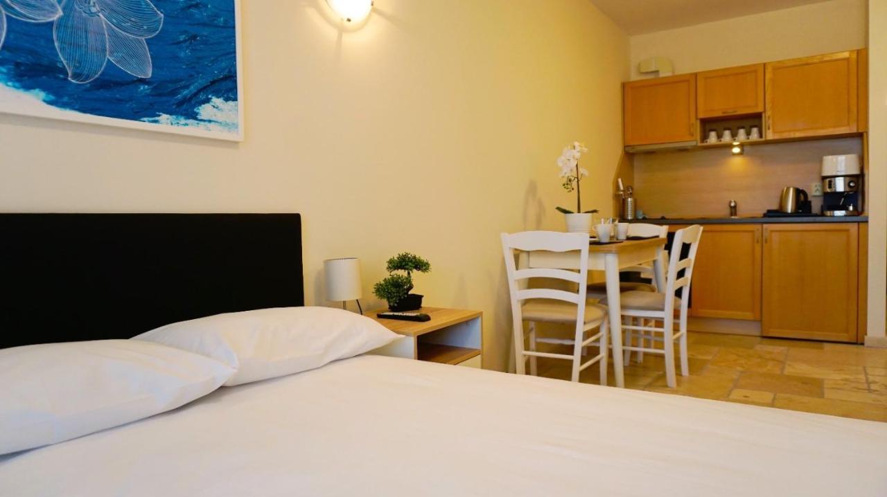 Hc Apartments Kaliakria Topola Dış mekan fotoğraf